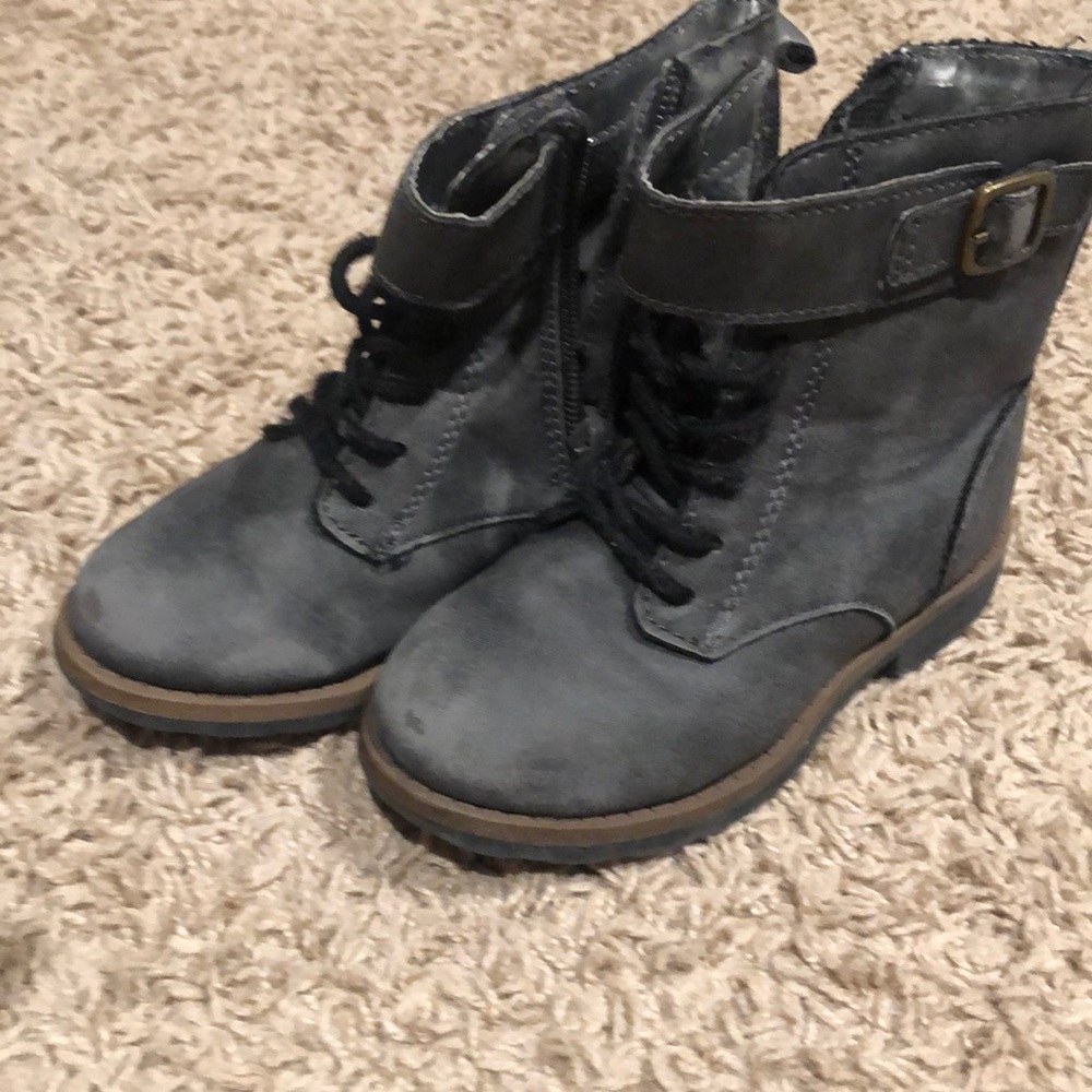 Girls Boots